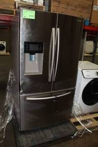 lot 697 image: Samsung Side-by-Side Refrigerator Bottom Freezer with WaterIce 24.6-cu.ft. RF263BEAESR (display model)