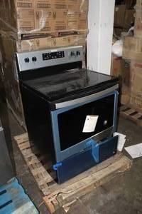 lot 658 image: Electric Range WFE505W0HS1 (New )