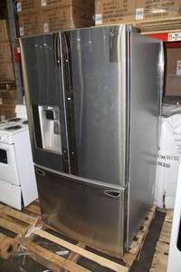 lot 682 image: LG Side-by-Side Refrigerator Bottom Freezer with WaterIce LFXS30766S00 (return to vendor)