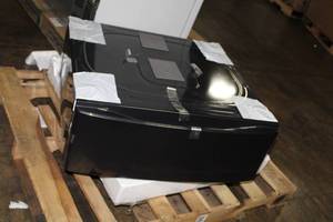 lot 680 image: Pedestal (New )