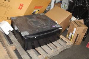 lot 653 image: Pedestal (New )