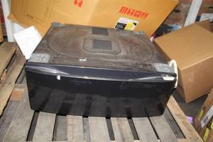 lot 654 image: Pedestal (New )