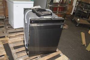 lot 642 image: Dishwasher MHK50326510 (display model)