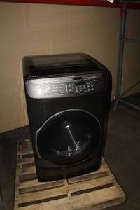 lot 708 image: Samsung Gas Clothes Dryer DVE55M9600VA3 (display model)