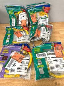 lot 52 image: Lot of 6 Brasscraft Gas Connector Hoses