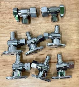 lot 51 image: Lot of 8 Brasscraft Plumbing Valves
