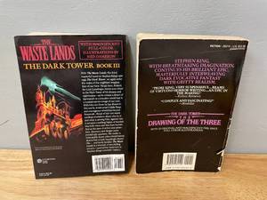 lot 46 image: Lot of 2 Stephen King Books