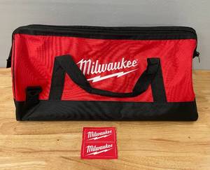 lot 49 image: Milwaukee Tools Large Bag with Hard Hat Decals