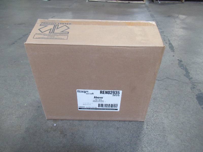 lot 755 image: (Case of 4) Renown POWERED BY BUTCHERS Above - Floor Finish 1 Gallon  3.78L, REN02935.