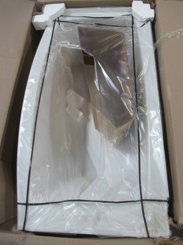lot 513 image: American Standard American Standard Ovation 60 x 30 x 17 Left Drain Bathtub in Arctic White - Broken Tile Flange RH Back Corner..