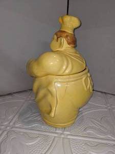 lot 37 image: Vintage Red Wing Pottery Cookie Jar Chef Pierre, Yellow