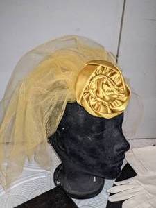 lot 67 image: Vintage Ladies Hat, Long Gloves & Handkerchiefs