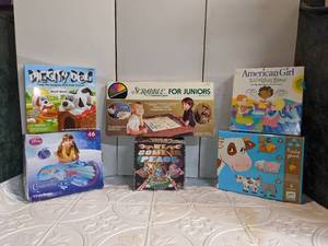 lot 146 image: Games & Puzzles for Kids