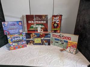 lot 147 image: Family Game Night Games