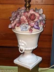 lot 142 image: Antique Capodimonte Porcelain Lamp