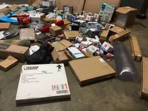 lot 22 image: Lot of Misc items various kinds and conditions see pictures