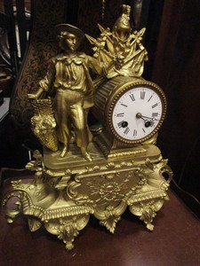 lot 107 image: FRENCH FIGURAL CLOCK CIRCA 1800