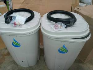 Lot of 2 55 Gal. Rain Barrel with Brass Spigot by FreeGarden RAIN Customer Returns See Pictures