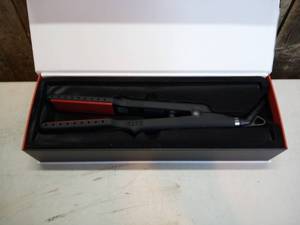 Thairapy 365 Wet Or Dry Flat Iron Black 1 Count