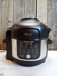 Ninja - Foodi� 11-in-1 6.5-qt Pro Pressure Cooker  Air Fryer with Stainless finish, FD302 - Stainless Steel