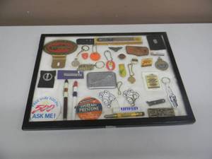 lot 9 image: VINTAGE LARGE COLLECTION OF GREAT AUTOMOBILIA COLLECTIBLES - PHILLIPS 66, SNAP-ON, MOBIL, SKELLY & MORE - GREAT COLLECTION - SEE PICTURES