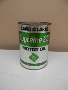 lot 13 image: RARE - VINTAGE LAND O LAKES SUPREME 212 MOTOR OIL CAN ADVERTISING COIN BANK (FULL SIZE) - NICE - SEE PICTURES