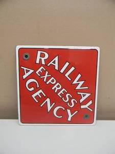 lot 18 image: VINTAGE RAILWAY EXPRESS AGENCY ADVERTISING PORCELAIN SIGN - NICE - COOL PIECE - APPROX 8 BY 8 - SEE PICTURES