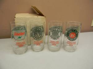lot 19 image: VINTAGE SINCLAIR GASOLINE GLASSES - THROUGH THE YEARS - 1916 - 1920 - 1926 & 1959 - VERY NICE - GREAT PIECES - SEE PICTURES
