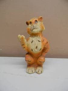 lot 28 image: VINTAGE  - Tiger Bank, Humble Oil Esso Put A Tiger In Your Tank Exxon 1960s  - APPROX 9 - GREAT PIECE - SEE PICTURES
