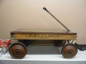 lot 33 image: VINTAGE RELIANCE THE PIONEER LINE WOOD WAGON - WITH GLASS TOP, USED AS A SHADOW BOX COFFEE TABLE - AWESOME PIECE - SEE PICTURES
