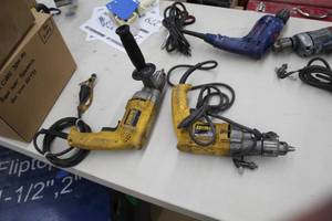 Lot of (2) DeWalt Drills - 38 DW223G, 12 DW235G