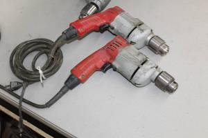 Lot of (2) Milwaukee Holeshooter  38 Drills