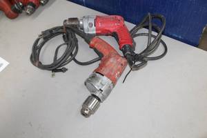 Lot of (2) Milwaukee Magnum Holeshooter Drills