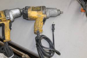 DeWalt DW290  12 Impact Wrench