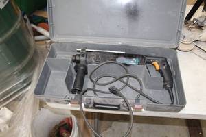 Bosch 11224VSR Bulldog Drill  with Plastic Case