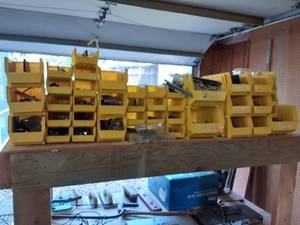 lot 11 image: Lot Of Organizer Bins With Hardware