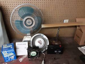 lot 24 image: Work Light, Fans, Bulbs, Cassette Recorder