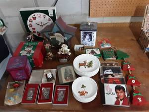 lot 34 image: Large Lot Of Santa Bear Decor & Other Christmas Related