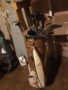 lot 77 image: Assorted Golf Clubs With Bag