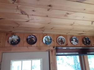 lot 113 image: 6-Collector Plates (Norman Rockwell)