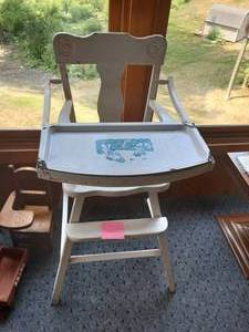 lot 120 image: Vintage High Chair With Metal Tray Insert