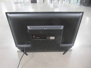 lot 217 image: Samsung Electronics 32 1080p Smart LED TV (2018), Black UN32N5300AFXZA
