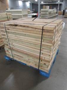 lot 124 image: WHOLESALE MIXED PALLET OF MISCELLANEOUS CUT LUMBER - Approximately 1 12 x 5 12 x 38 14