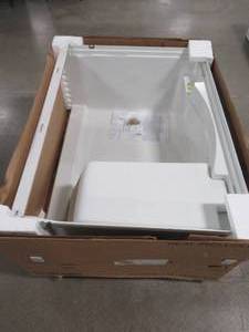 lot 141 image: Sterling Accord Seated 48 in. x 36 in. Single Threshold Base in White, 72281100-0