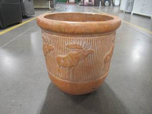 lot 276 image: Clay Planter 2756529