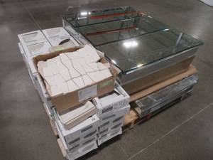 lot 177 image: WHOLESALE MIXED PALLET OF MISCELLANEOUS BATHROOM CORNER SHELVES, MEDICINE CABINETS AND MORE