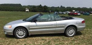 lot 1 image: 2002 Chrysler Sebring LXi  Convertible