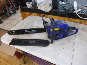 lot 18 image: Blue Max Super Steel Chain Saw