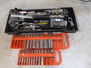 lot 35 image: Miscellaneous Sockets