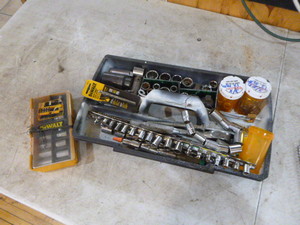 lot 36 image: Miscellaneous Sockets